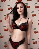 Анкета проститутки Ярослава - метро Царицыно, возраст - 23